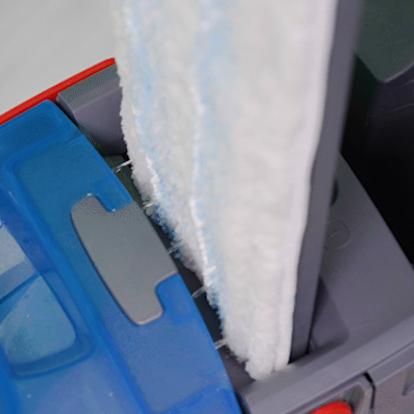 Introducing the H2prO Flat Mop System | Vileda Canada